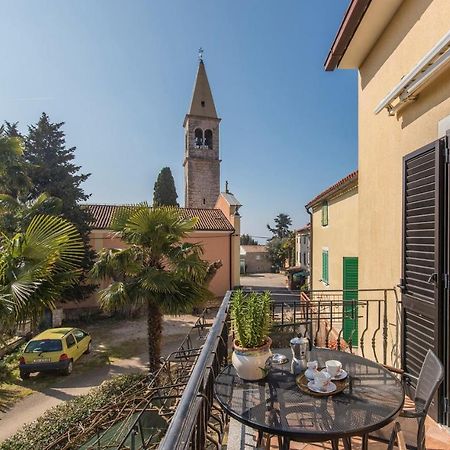 Apartment Complex Orzan Lovrecica Εξωτερικό φωτογραφία
