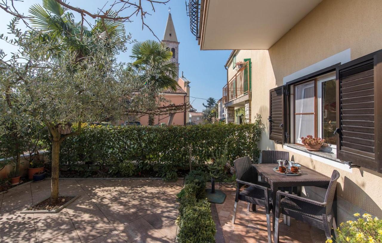 Apartment Complex Orzan Lovrecica Εξωτερικό φωτογραφία