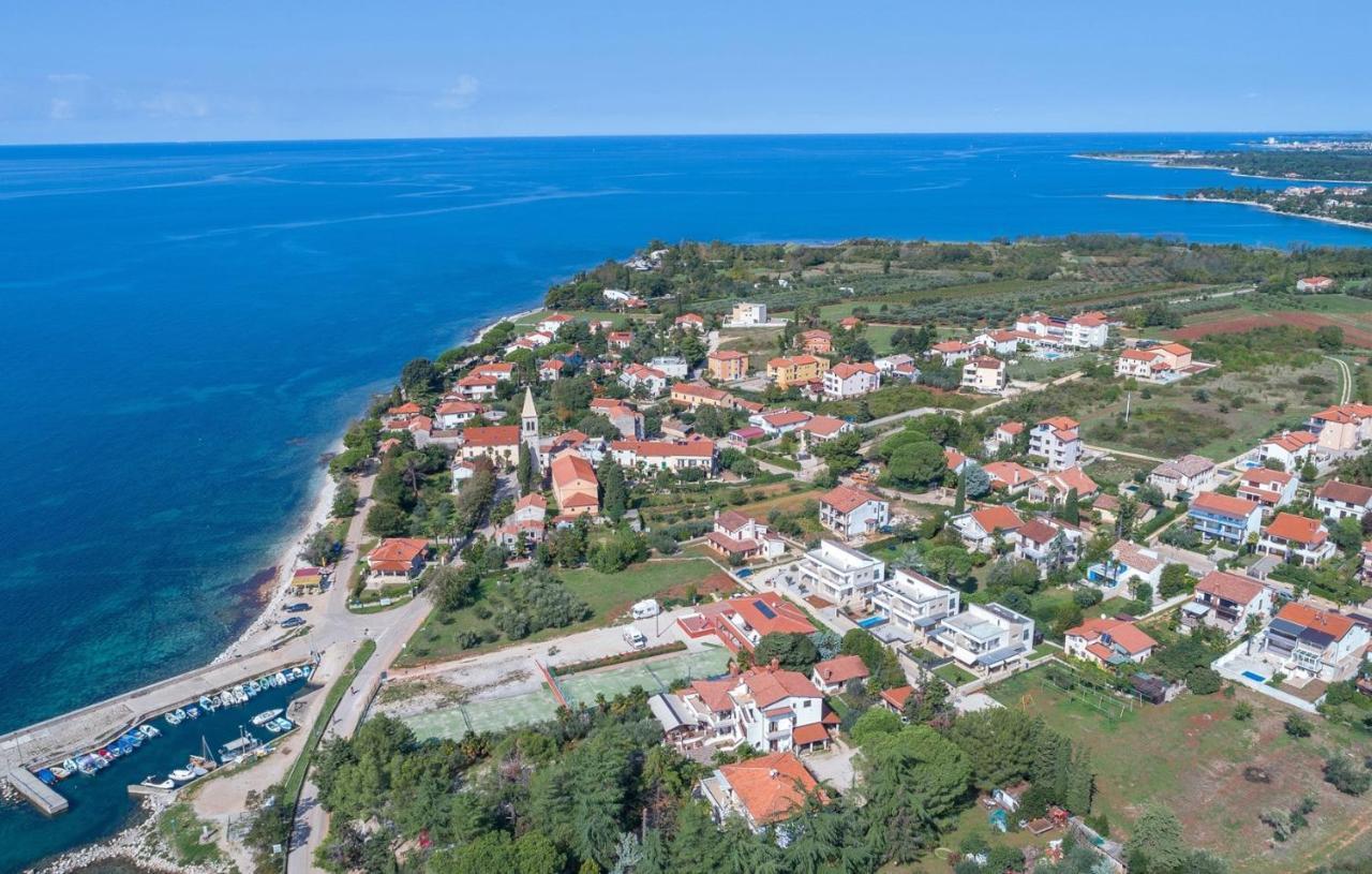 Apartment Complex Orzan Lovrecica Εξωτερικό φωτογραφία